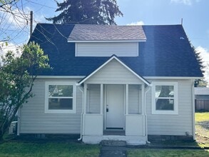 Building Photo - 455 S 38th St
