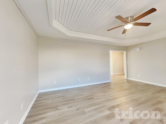 Building Photo - 622 Ashley Oaks Dr