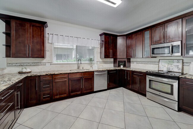 Foto del edificio - 1115 Augusta Dr