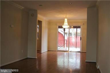 Building Photo - 6450 Gildar St