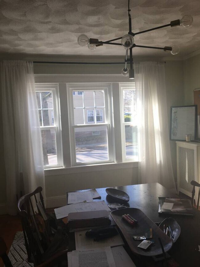 dining room - 65 Ardmore Ave
