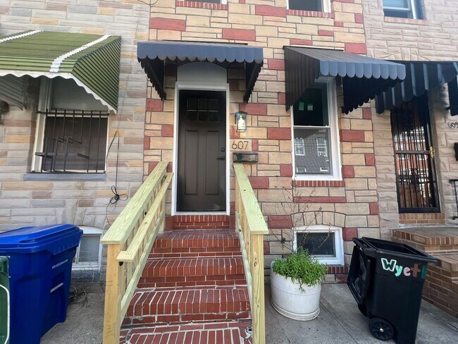 Foto del edificio - Completely Remodeled 2 Bed 1 Bath