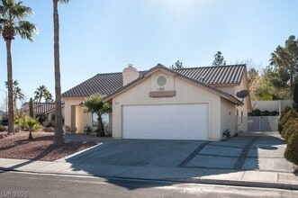 Building Photo - 131 Rancho Maderas Way