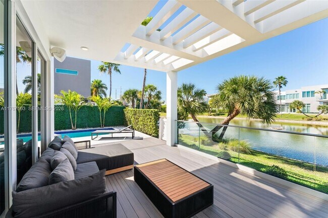 Photo - 10561 NW 67th Terrace House