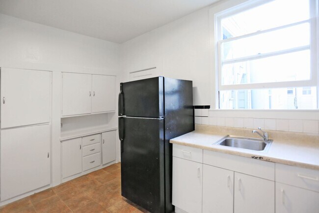 Foto del edificio - 1243 Pine St