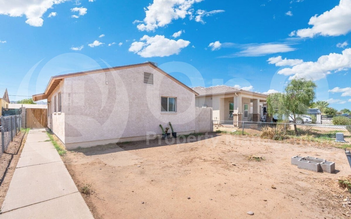Photo - 2721 East Wier Avenue