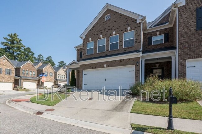 Building Photo - 2666 Pointcrest Way