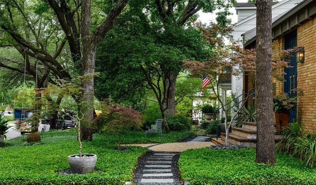 Foto del edificio - 4807 Abbott Ave