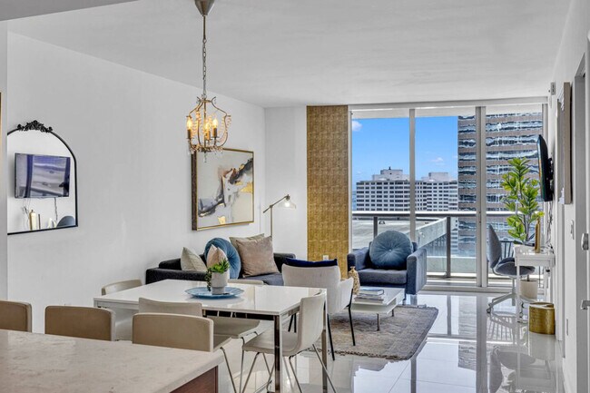 Foto del edificio - 481 Brickell Ave