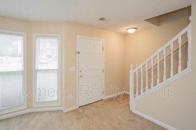 Building Photo - 5198 Falling Creek Ln