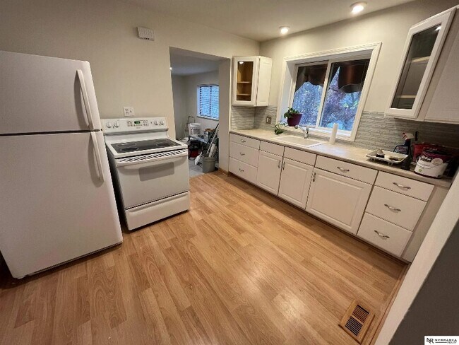 Foto del edificio - 2512 N 78th Ave