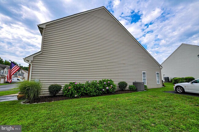 Building Photo - 32341 Turnstone Ct