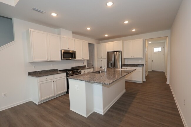 Building Photo - 20436 Spyglass Cir