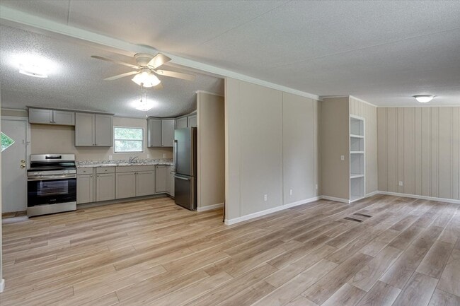 Building Photo - Peaceful 2BR 2 BA in Soddy Daisy