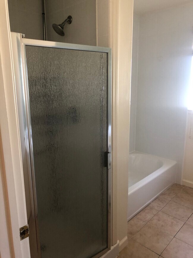 Bathroom - 800 Arbor Rd