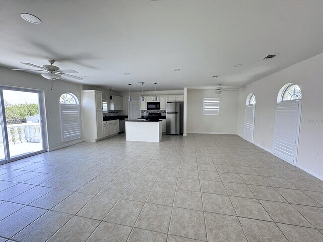 Building Photo - 4102 Gardner Dr
