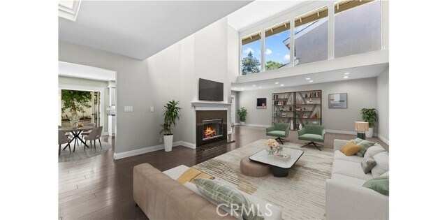 Foto del edificio - 4901 Basswood Ln