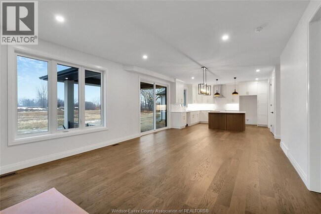 Photo du bâtiment - 473 Marla Crescent