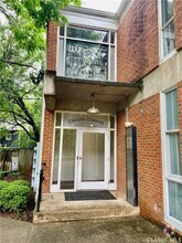 Building Photo - 1295 W Broad St