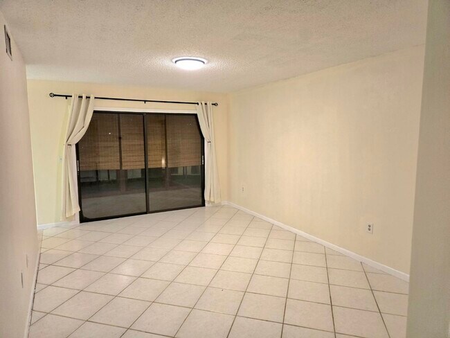 Foto del edificio - 7 Hembury Ln