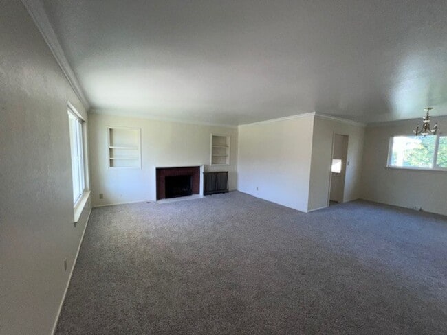 Photo - Freshly painted Parkway home close to scho...