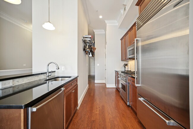 Building Photo - 1232 4th St NW