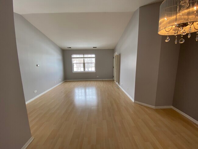 View into living room - 152 E Winchester Rd