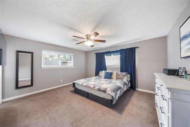 Foto del edificio - 304 Old Bayou Dr