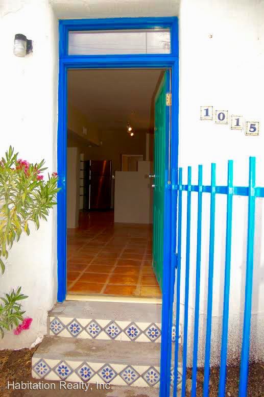Primary Photo - 1013 S Rubio Ave
