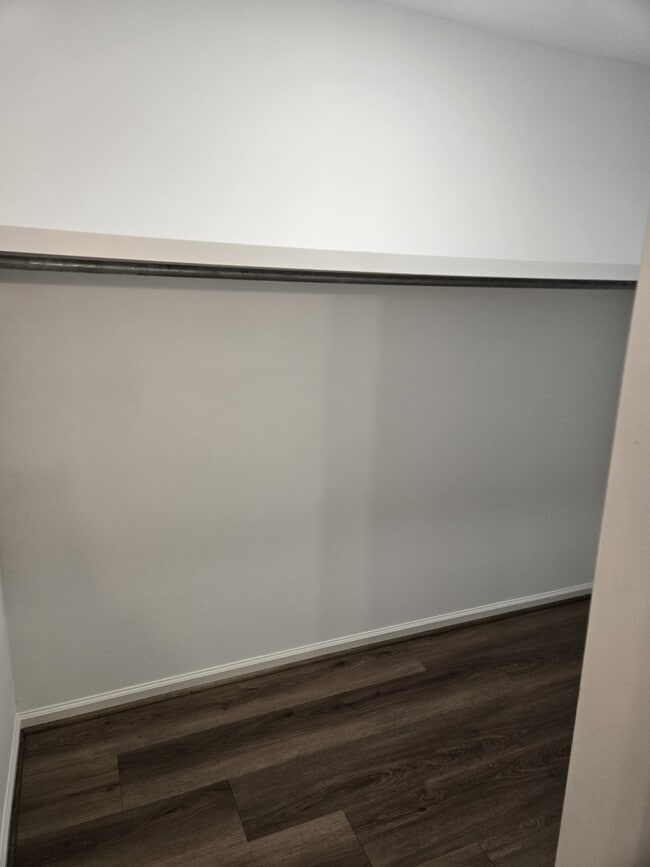 Building Photo - Cambridge Apartments of Florence