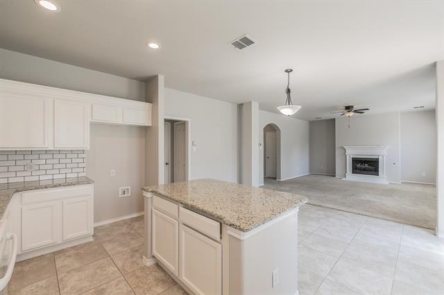 Building Photo - 2668 Redcedar Dr