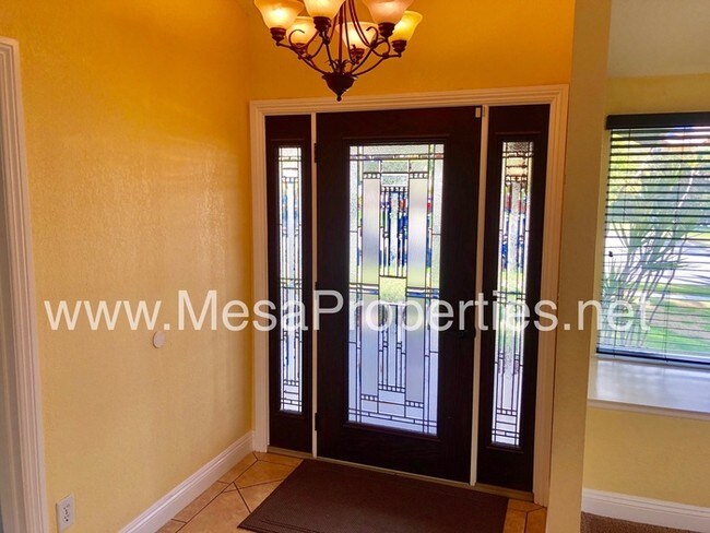 Foto del edificio - 2378 N Sycamore Ave