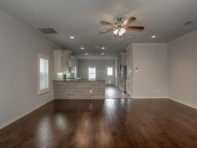 Foto del edificio - 3437 W 6th St