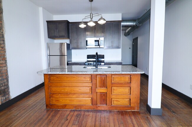 Foto del edificio - 2611 Short Vine St