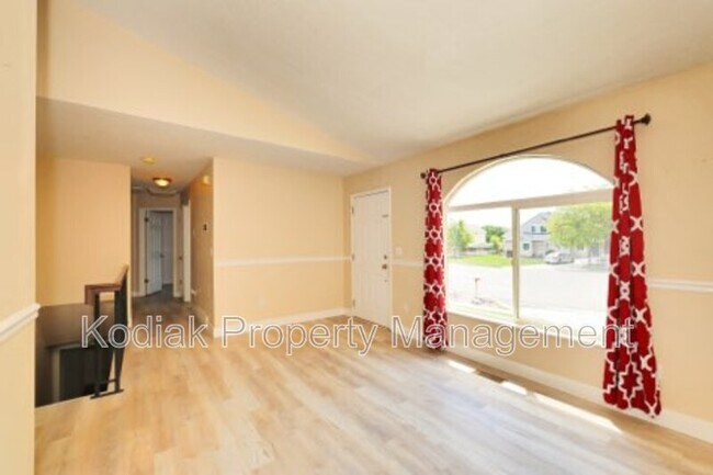 Foto del edificio - 3138 Aubrey Dee Cir