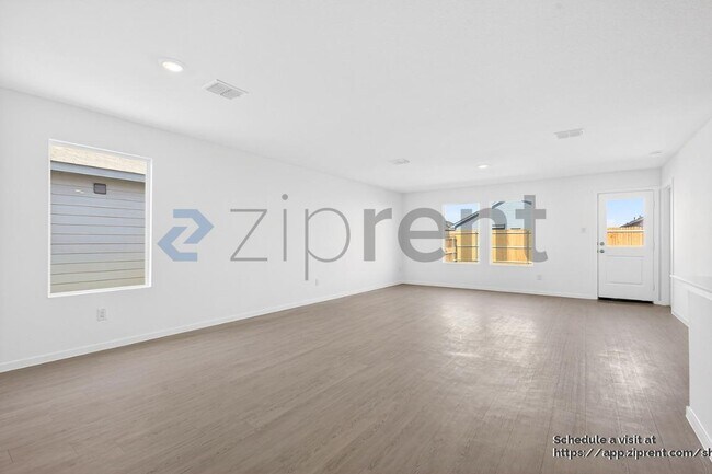 Building Photo - 528 Waymaker Wy