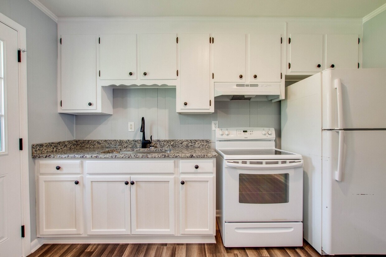 Foto principal - 2301 Reidhurst Dr