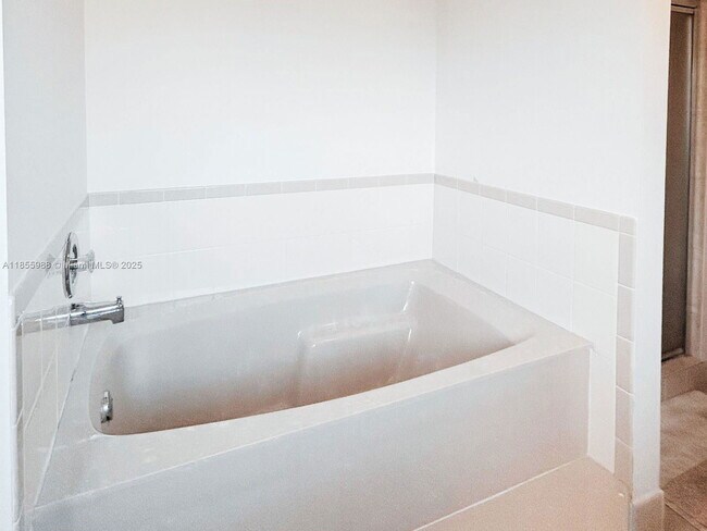 Foto del edificio - 14142 SW 156th Terrace