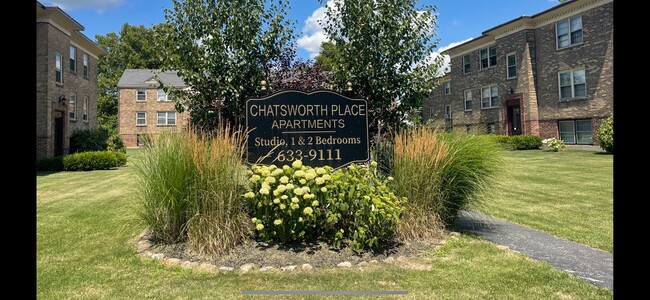 Foto del edificio - Chatsworth Place Apartments