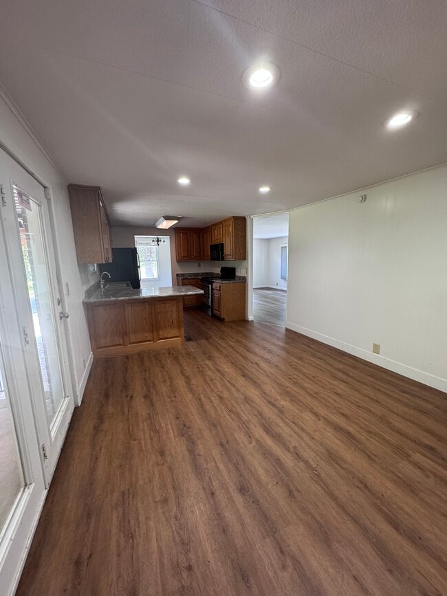 Foto del edificio - 2300 Sun Valley Cir