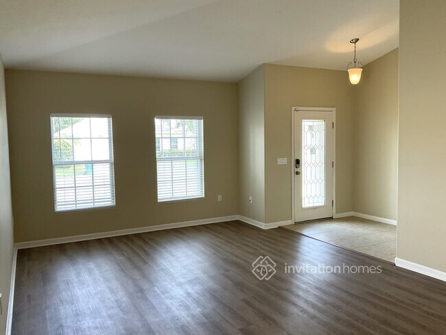 Building Photo - 1518 Attilburgh Blvd