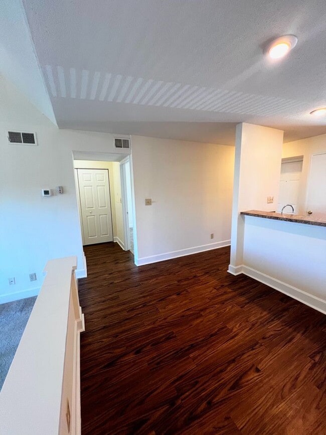 Interior Photo - Apartments at Sunset