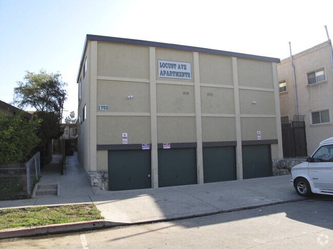 Foto del edificio - Locust Ave Apartments