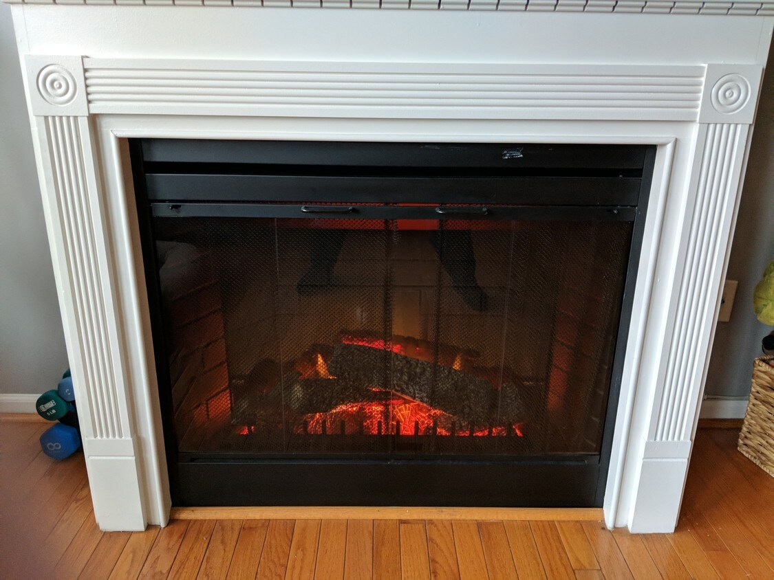 Primary Photo - 56 W Bethune Ave