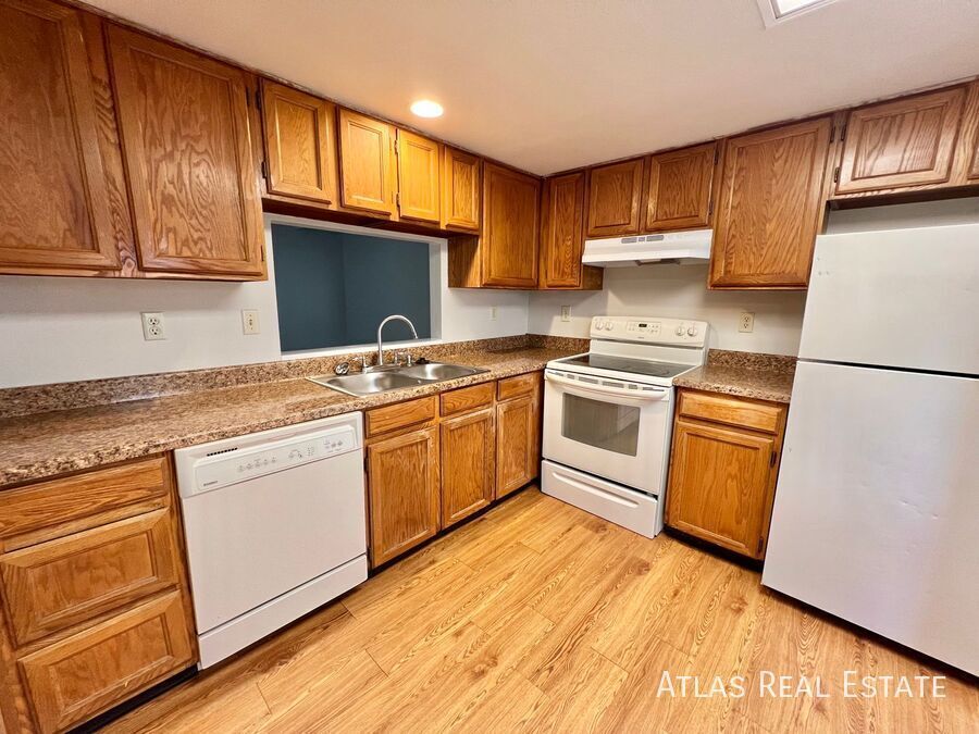 Foto principal - 5552 Bonita Village Rd