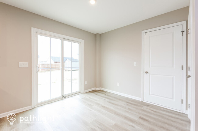 Building Photo - 132 Portchester Ln, Greenville, SC, 29605