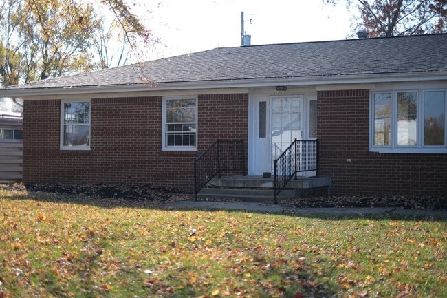 Photo - 619 Cumberland Avenue House