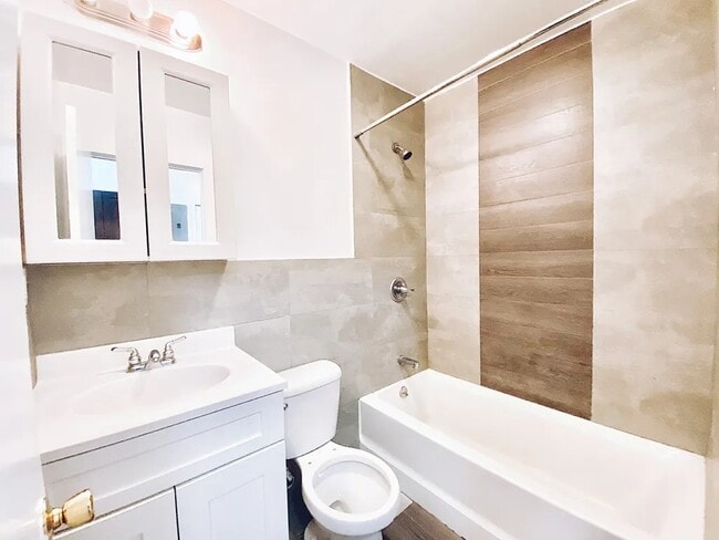 Photo - Furnished room/NOT APARTMENT