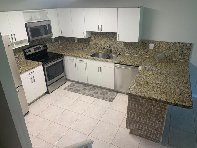 Building Photo - 23359 SW 55th Way B Boca Raton Fl 33433