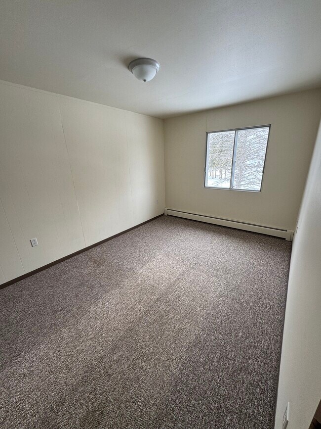 Dormitorio - Village Green West Apartments